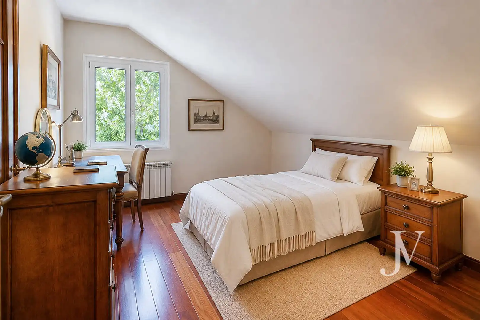 Habitación de Casa o chalet en venta en Madrid con Aire acondicionado, Calefacción y Jardín privado