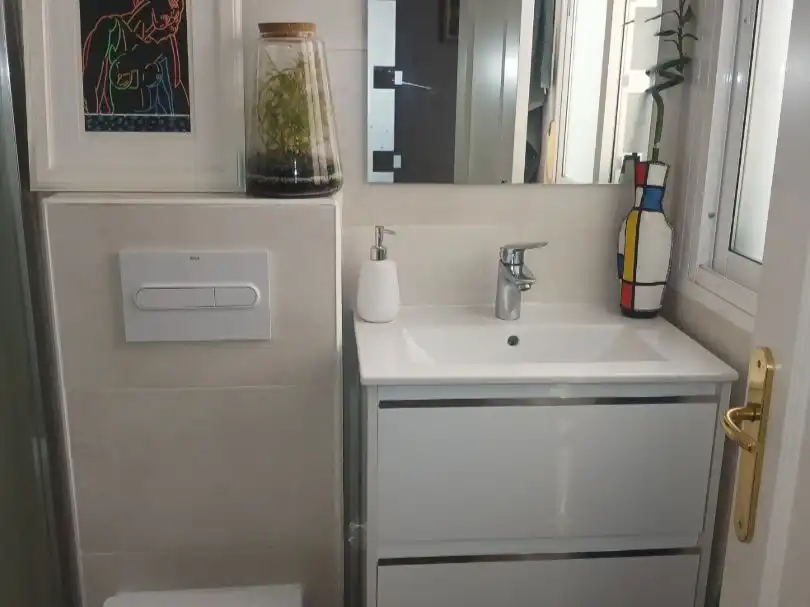Baño de Piso en venta en  Madrid Capital con Aire acondicionado