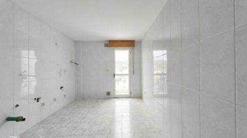 Foto 2 de Piso en venta en Verín, Ourense
