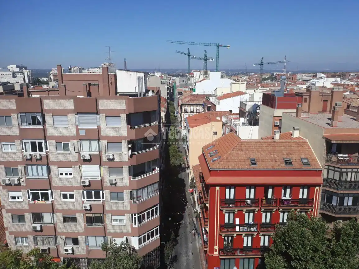 Commercial properties for sale in Cuatro Caminos - Azca