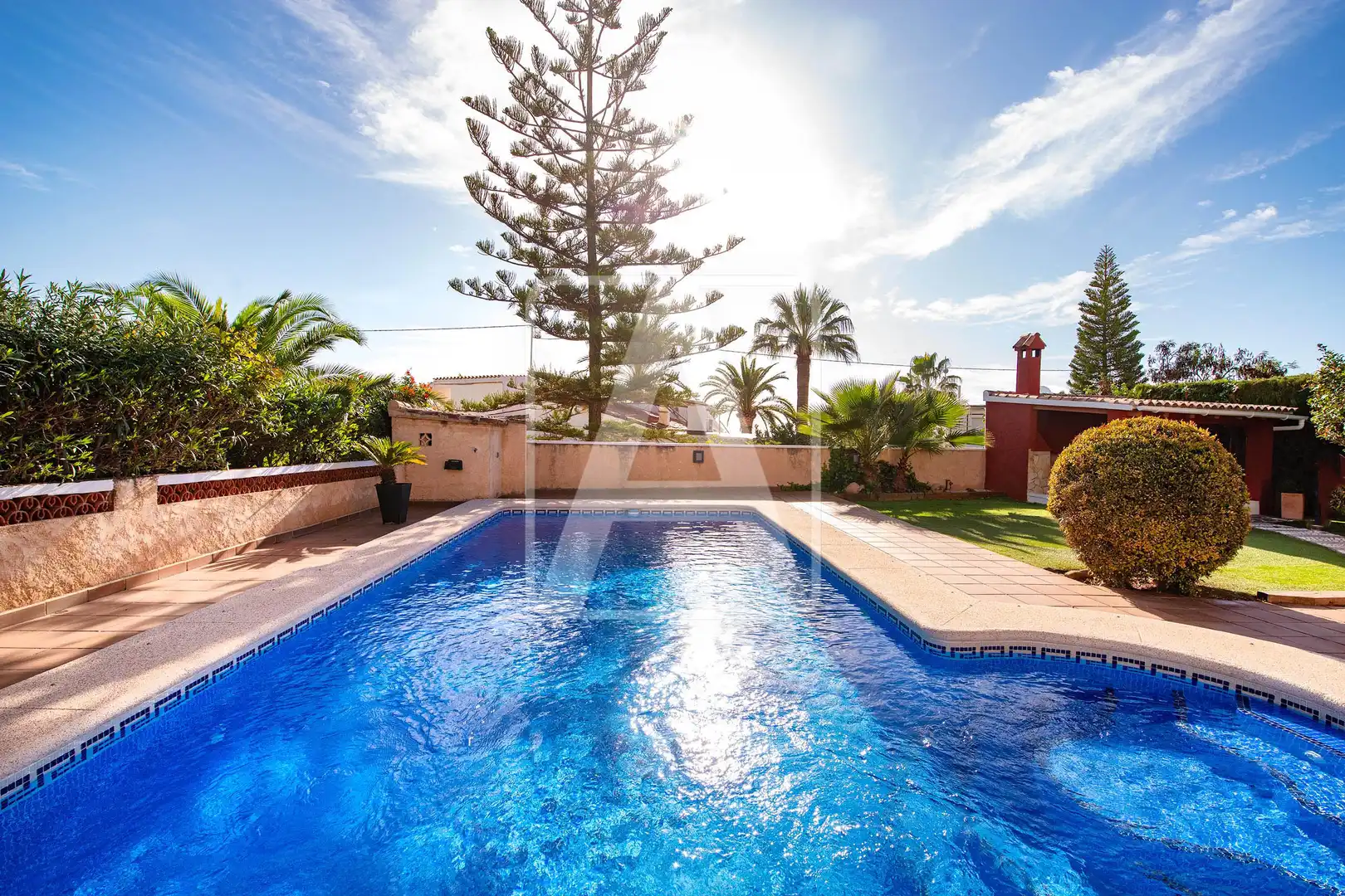 Piscina de Casa o xalet en venda en Calpe / Calp amb Aire condicionat, Calefacció i Jardí privat