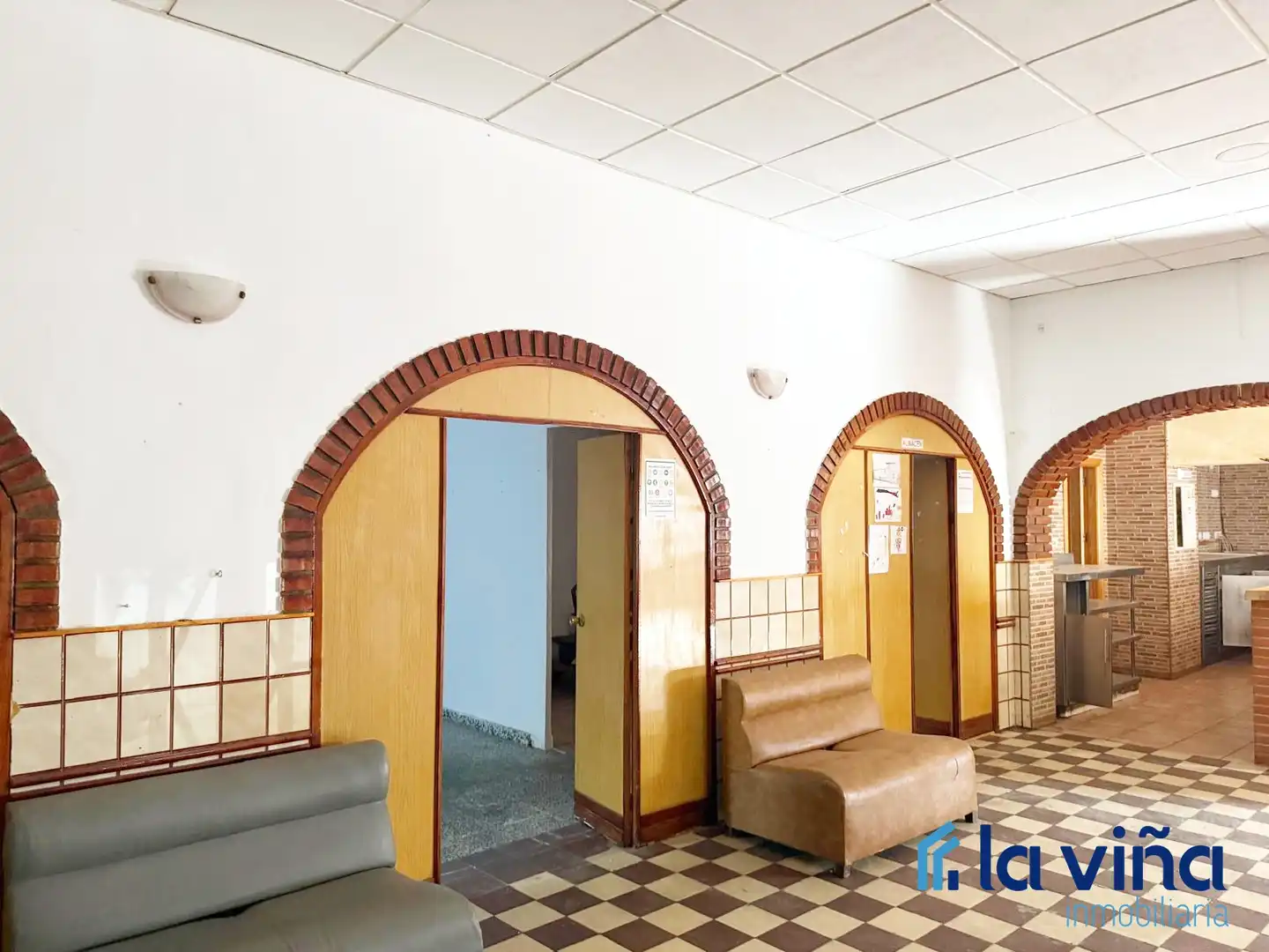 Casa o xalet en venda en Loja amb Terrassa, Traster i Moblat