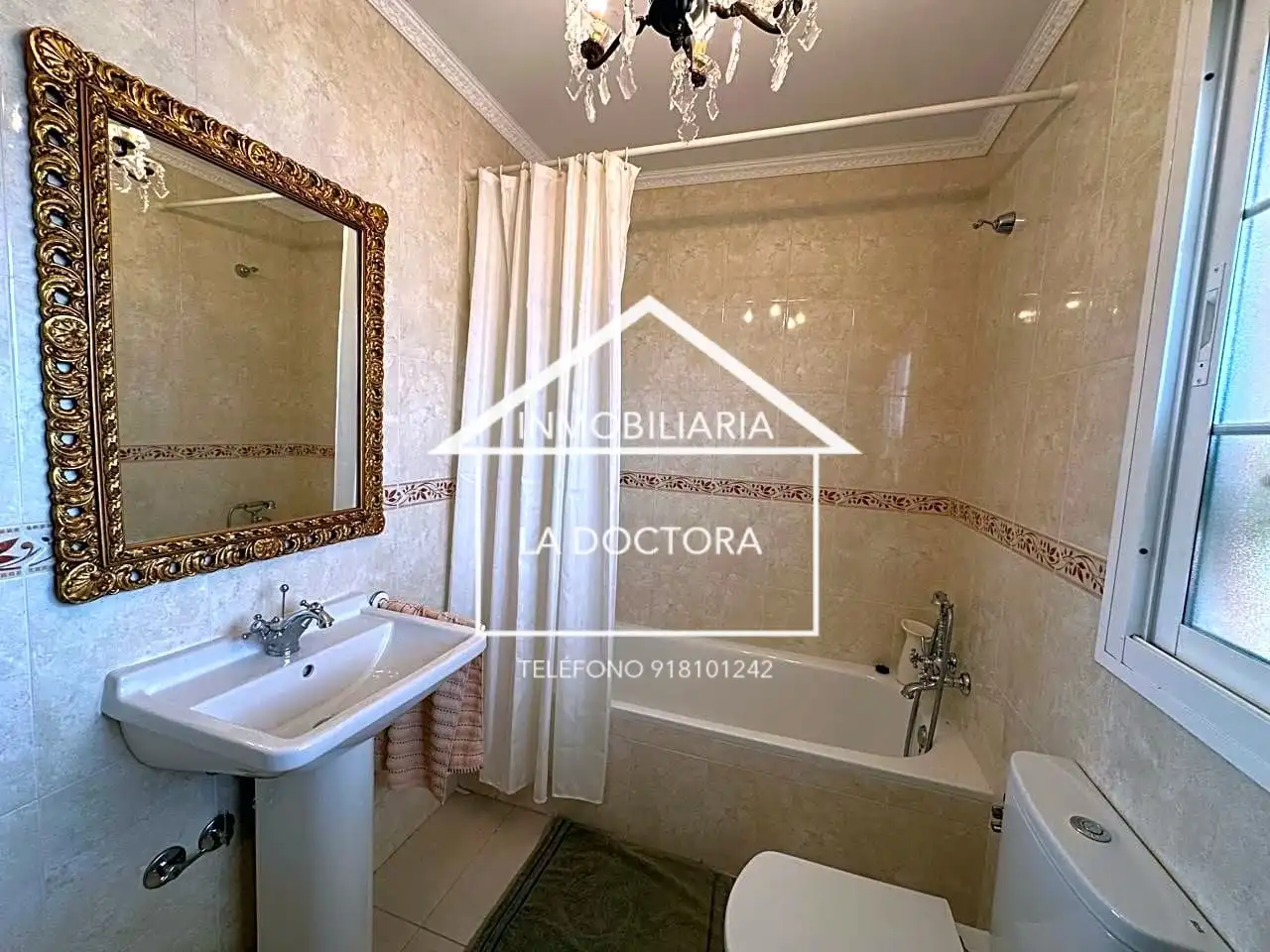 Casa adosada en venta en Erillas, Nombela