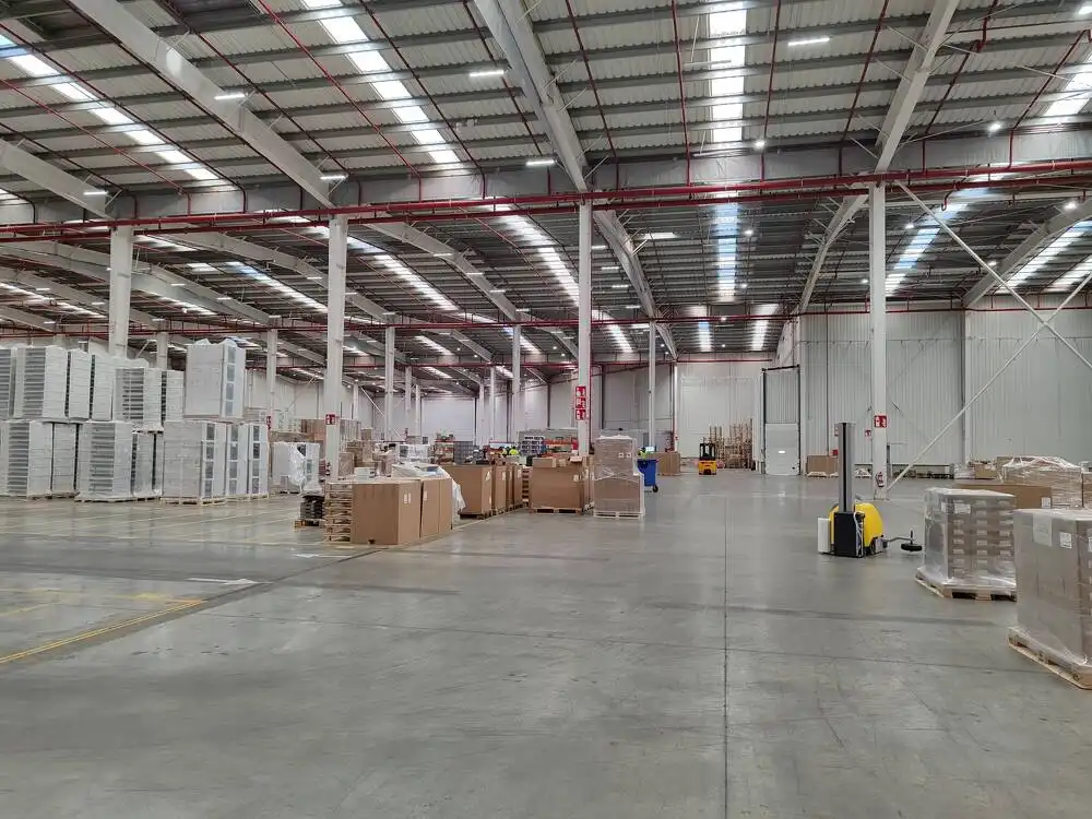 Fabrikhallen zur Miete in Cabanillas del Campo
