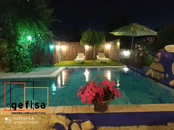 Piscina de Finca rústica en venda en Valdepeñas amb Aire condicionat, Calefacció i Jardí privat