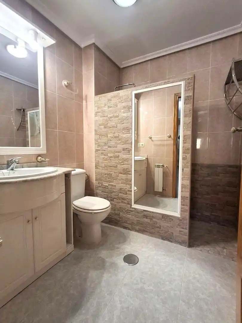 Piso en venta en La Roda