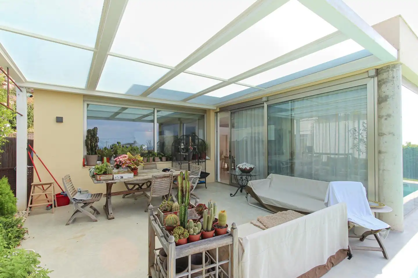 Terrassa de Casa o xalet en venda en Sant Vicenç de Montalt amb Aire condicionat, Jardí privat i Terrassa