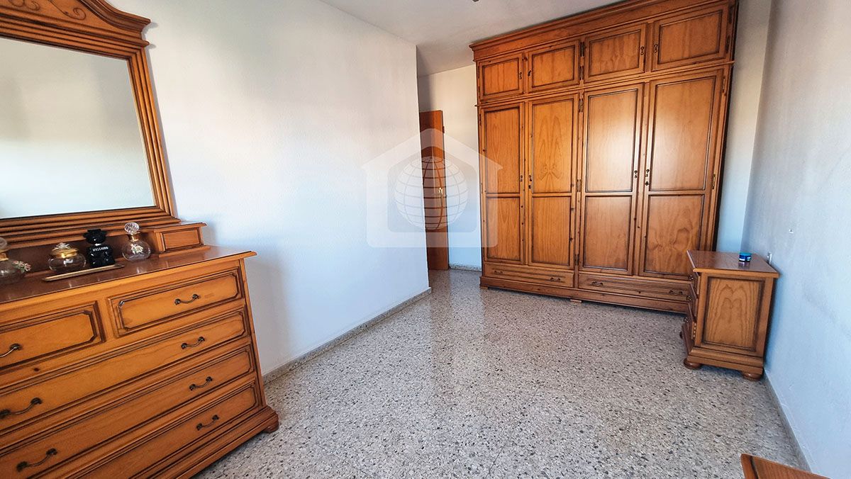 Flat for sale in Calle Simeón Giménez Reyna, Carranque - Haza Cuevas