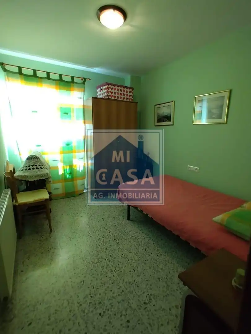Habitación de Piso en venta en Mérida con Calefacción, Trastero y Balcón