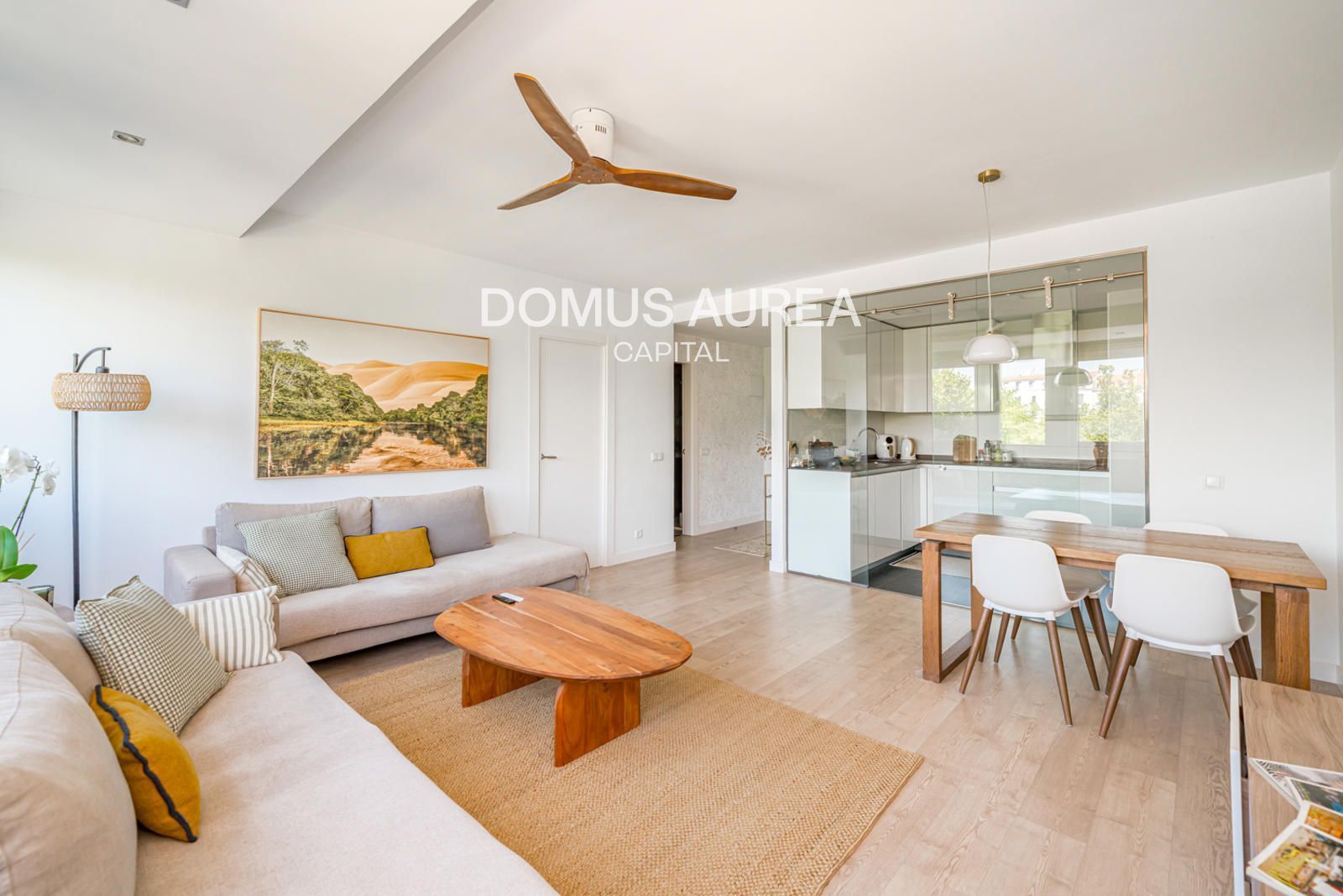 Sala de estar de Piso de alquiler en  Madrid Capital con Aire acondicionado, Calefacción y Parquet