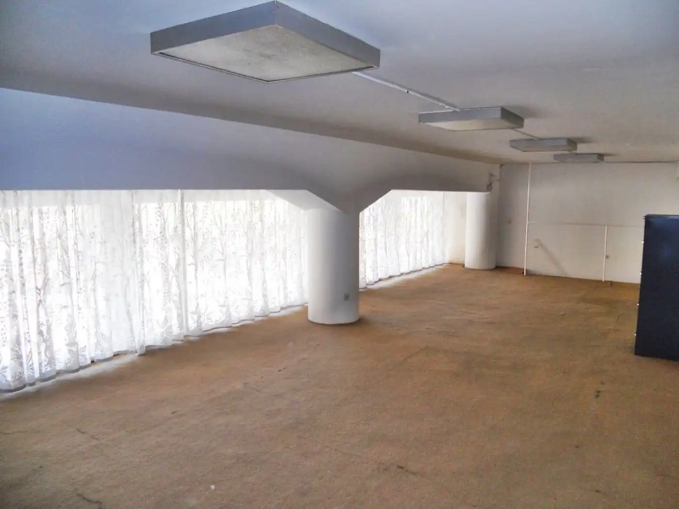 Nave industrial en venta en Barri Antic, imagen 4