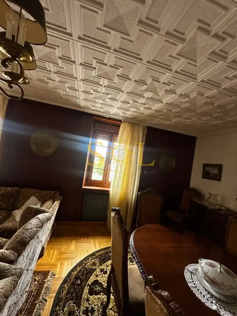 Comedor de Casa o chalet en venta en Cabrillanes con Calefacción y Jardín privado