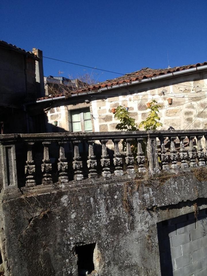 House or chalet for sale in padre feijoo, Universidad