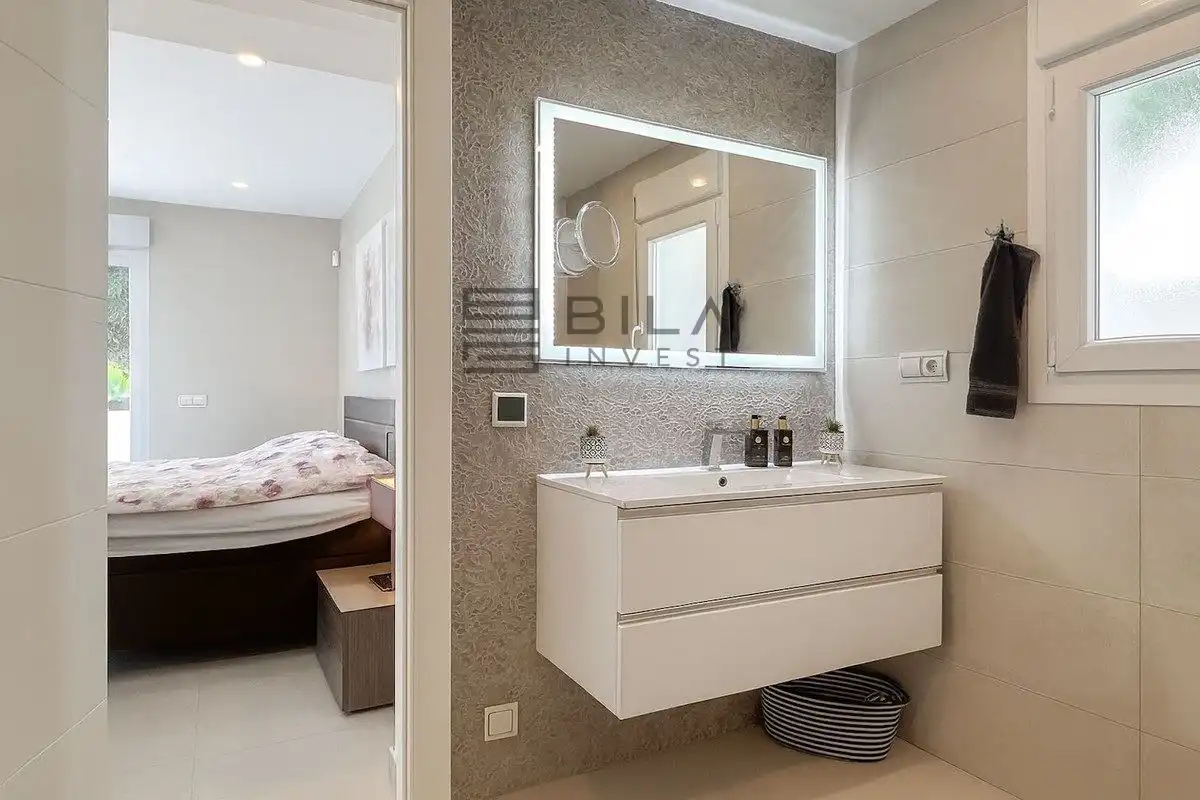 Chalet con piscina en venta en Cortijera, imagen 27