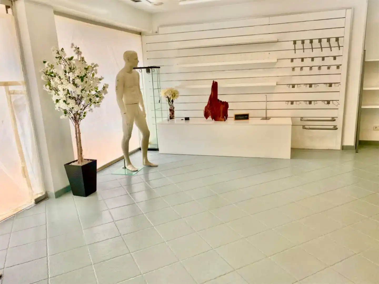 Commercial properties for rent in Andratx  with Air Conditioner and Furnished