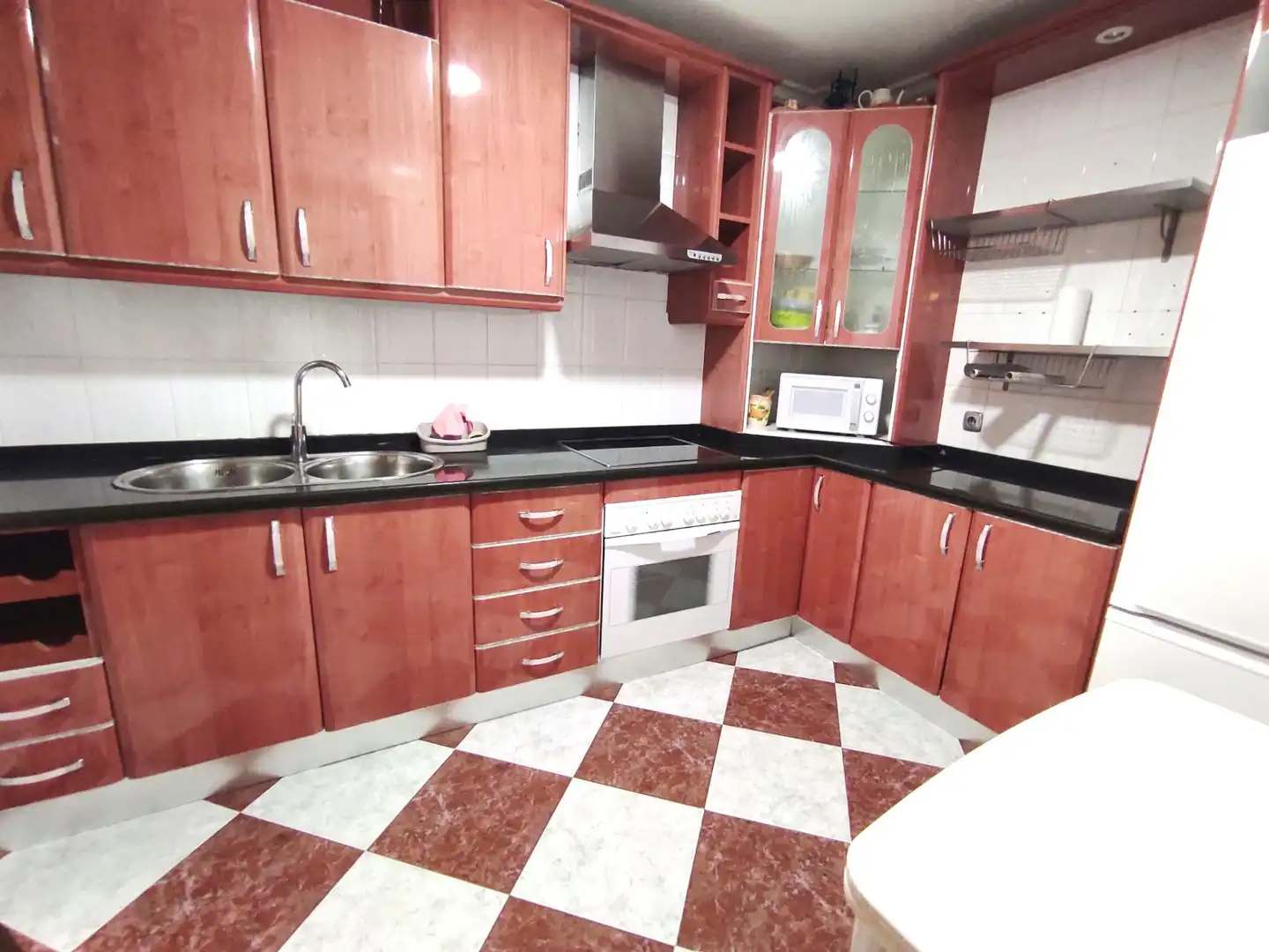 Cocina de Piso de alquiler en Málaga con Aire acondicionado, Terraza y Amueblado