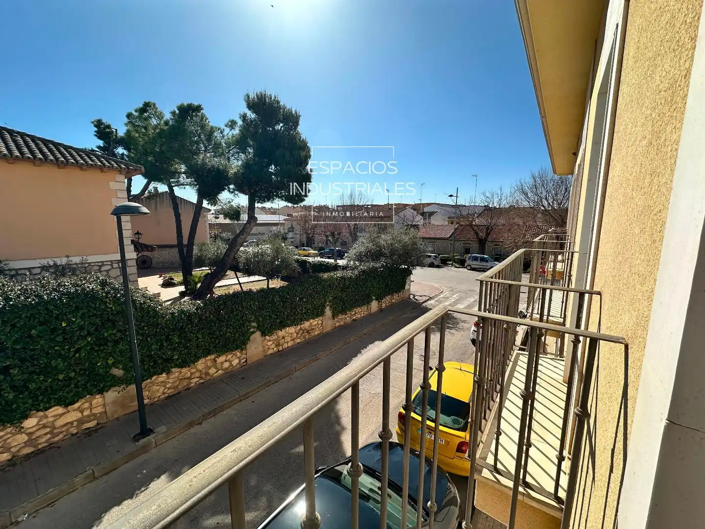 Vista exterior de Pis en venda en Villarejo de Salvanés amb Aire condicionat, Terrassa i Traster