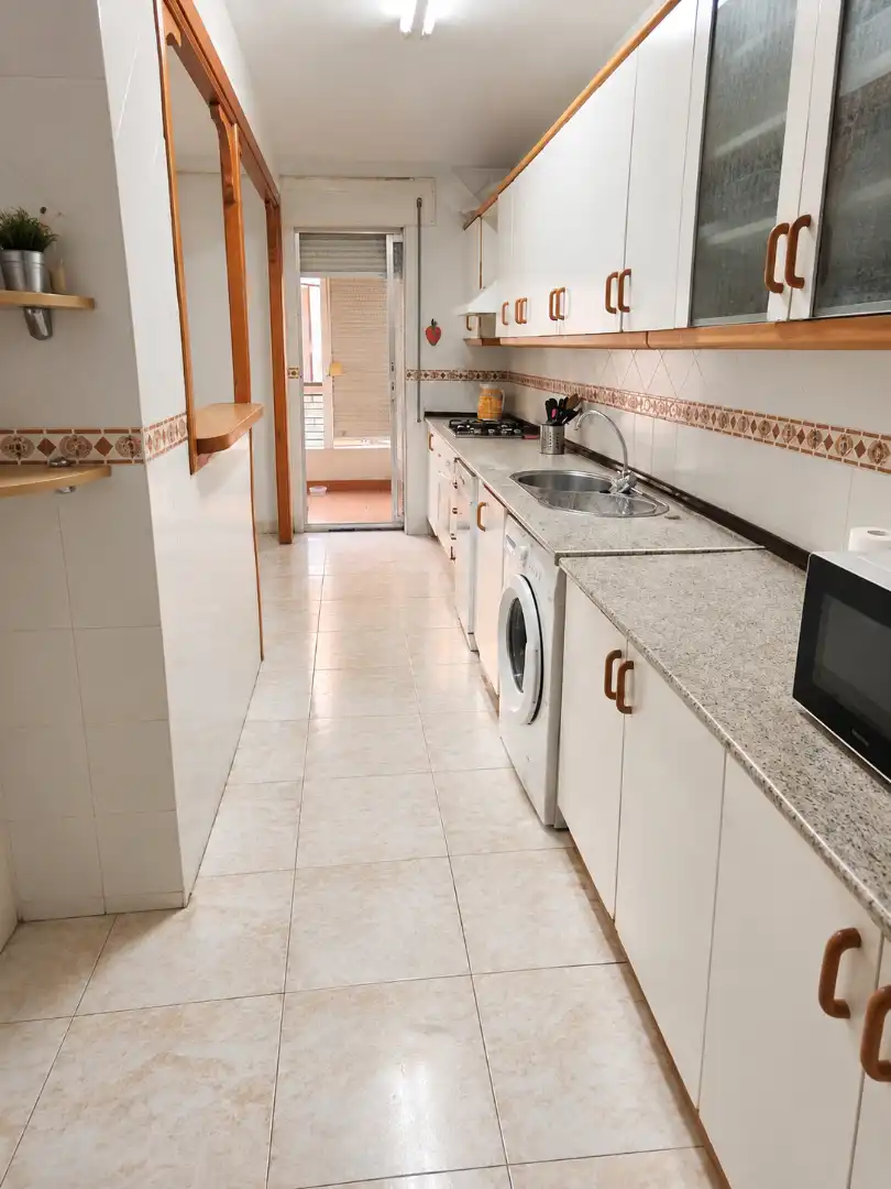 Flat with lift for sale in Calle Asturias, imagen 5