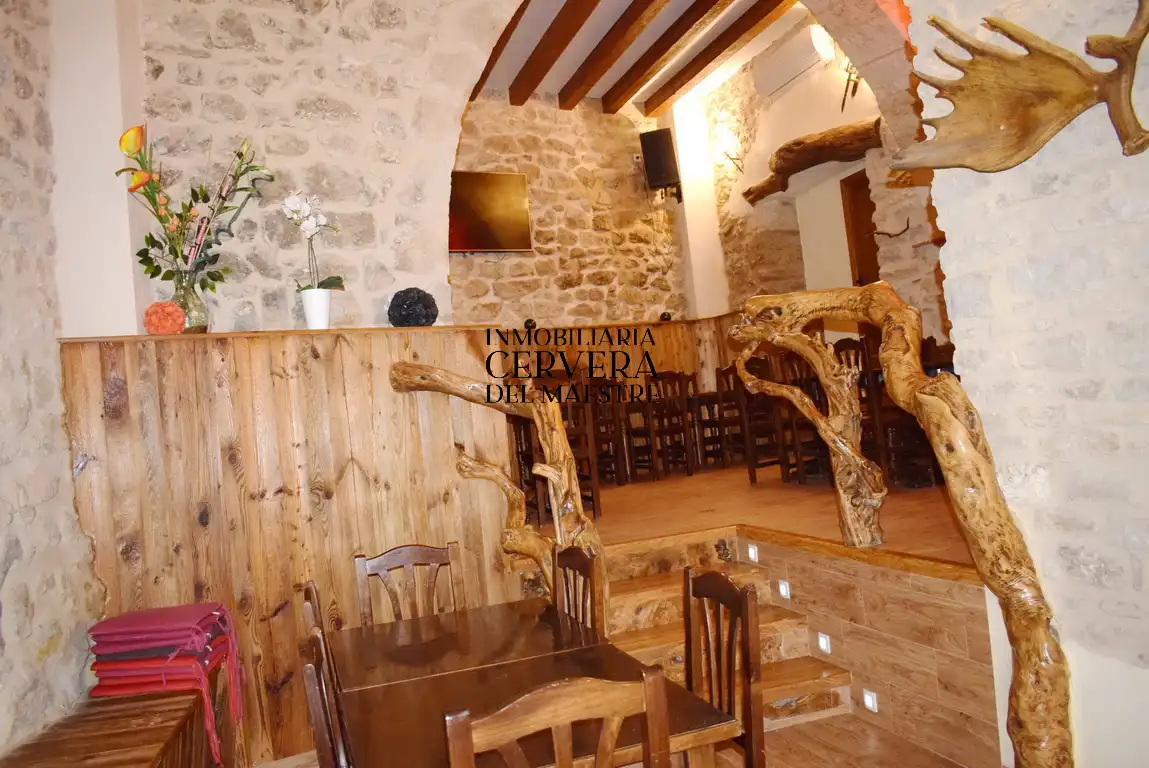 Local en venta en Cervera del Maestre