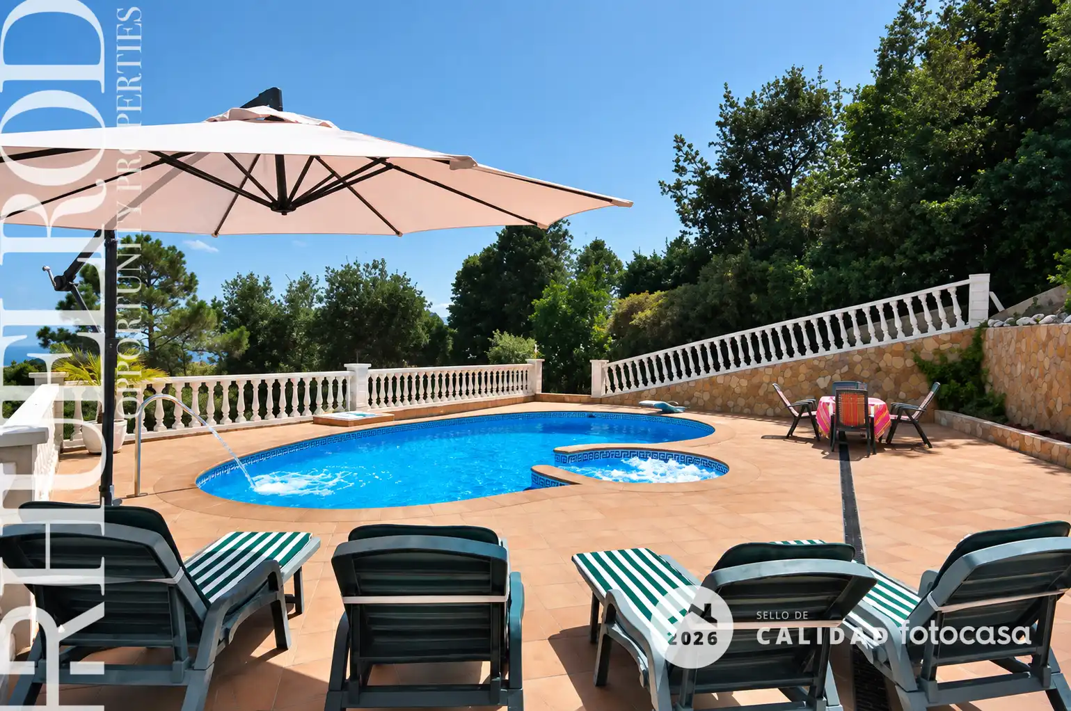Chalet con terraza en venta en Carrer de la Selva, imagen 3