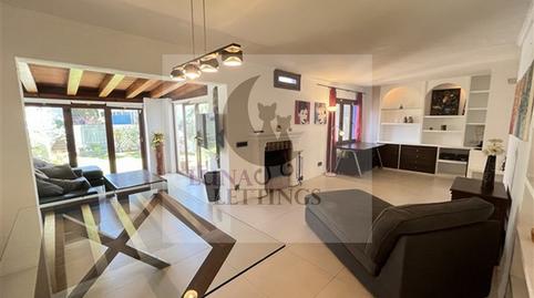 Foto 2 de Casa adosada en venta en Calle Monte Mayor, 36, Sierra Blanca, Málaga