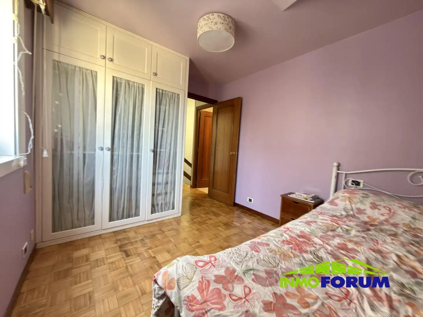 Habitación de Piso en venta en A Coruña Capital  con Calefacción, Trastero y Amueblado