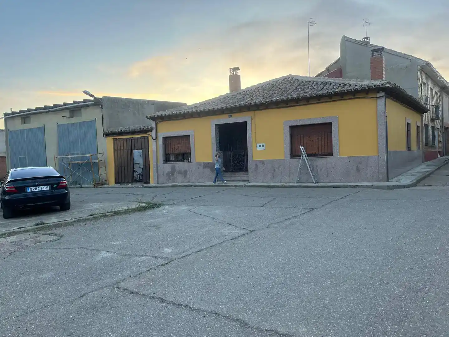 Vista exterior de Casa adosada en venta en Becilla de Valderaduey, Valladolid