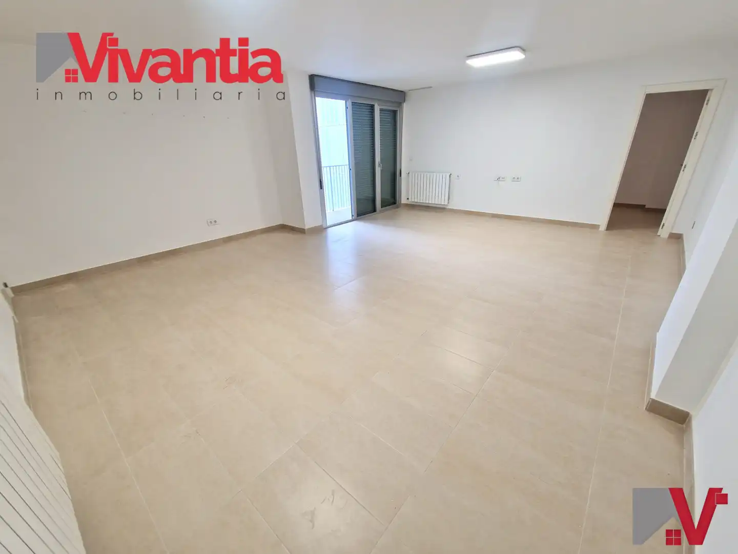 Piso con ascensor en venta en Avenida Juan Carlos I, imagen 2