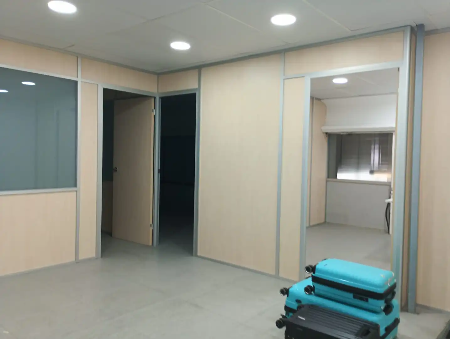 Local comercial en alquiler en Carrer d'Holanda 49, imagen 2