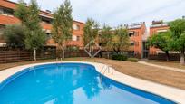 Swimming pool of Flat for sale in Sant Cugat del Vallès  with Air Conditioner, Terrace and Swimming Pool