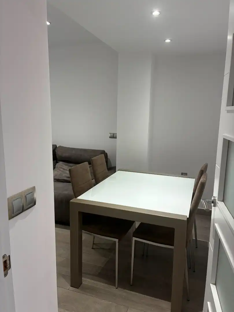 Esszimmer von Wohnung zur Miete in Zaragoza mit Heizung, Möbliert und Ofen