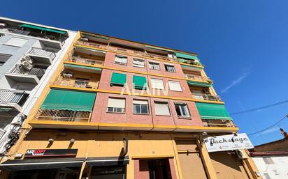 Exterior view of Flat for sale in  Valencia Capital  with Balcony