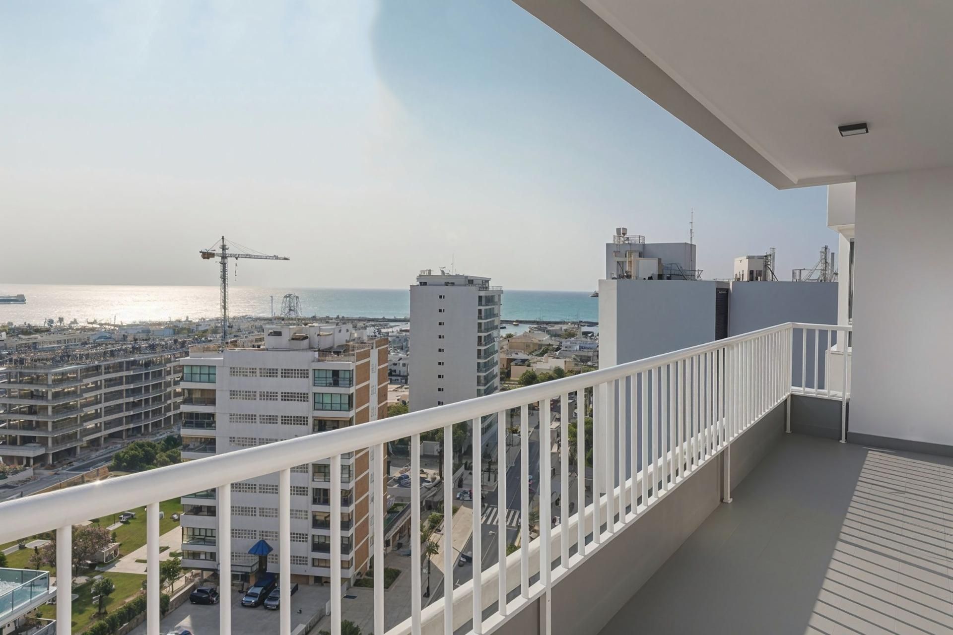Flat for sale in Avenida Avenida de Alay, Puerto Marina