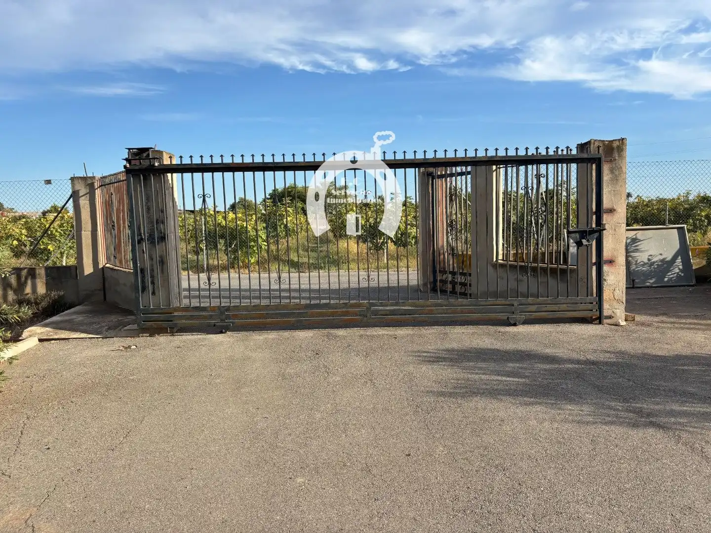 Aparcament de Nau industrial en venda en Elche / Elx