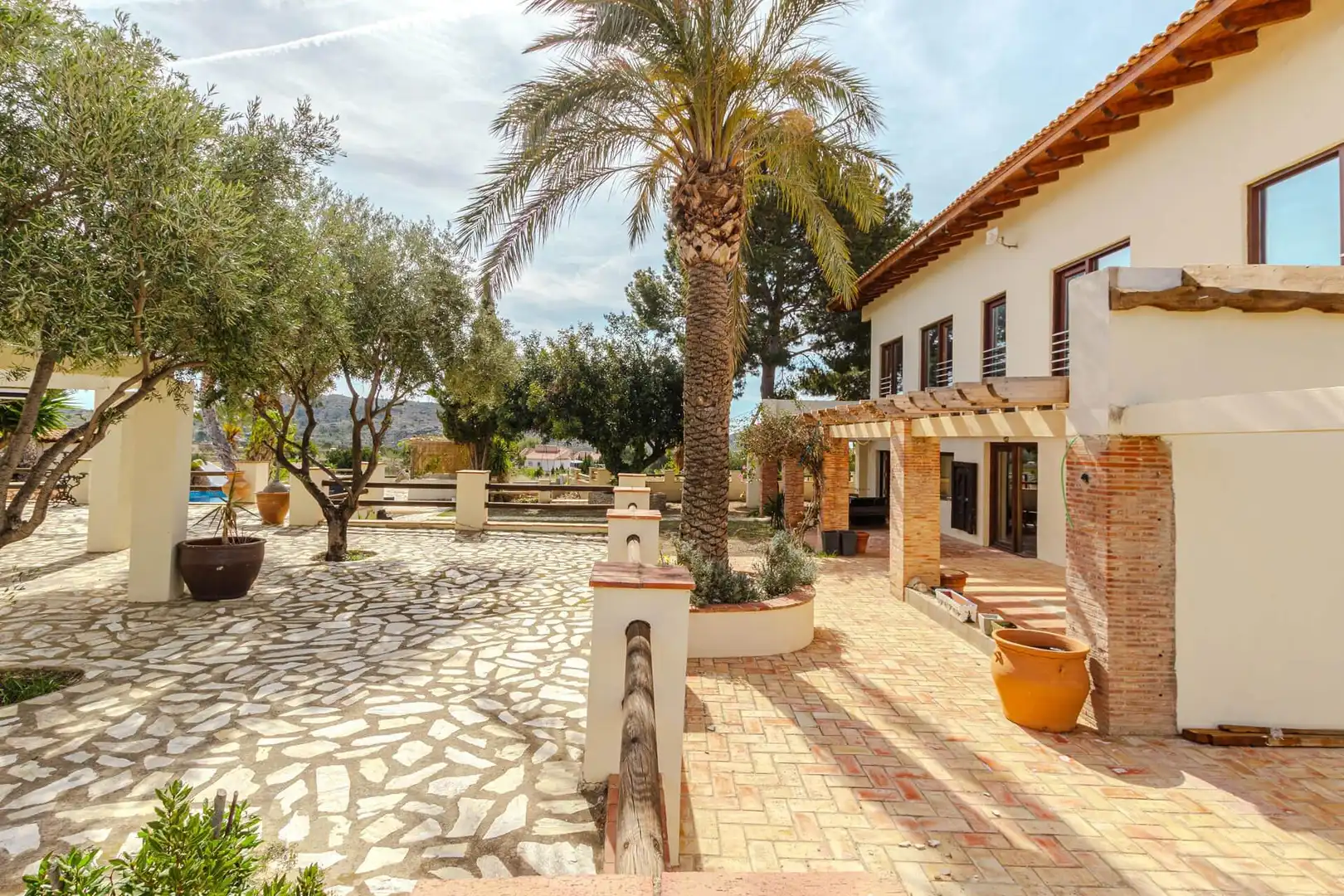 Vista exterior de Finca rústica en venta en Aigües con Calefacción, Jardín privado y Terraza