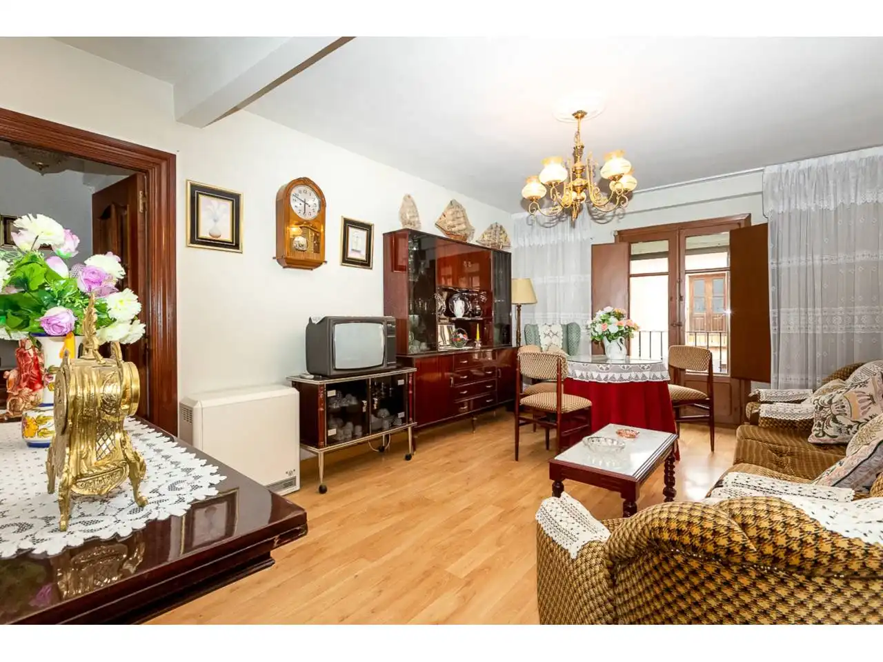 Living room of Flat for sale in Toro  with Heating and Parquet flooring