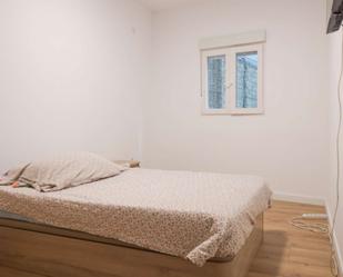 Bedroom of Flat to share in  Madrid Capital  with Air Conditioner and Terrace