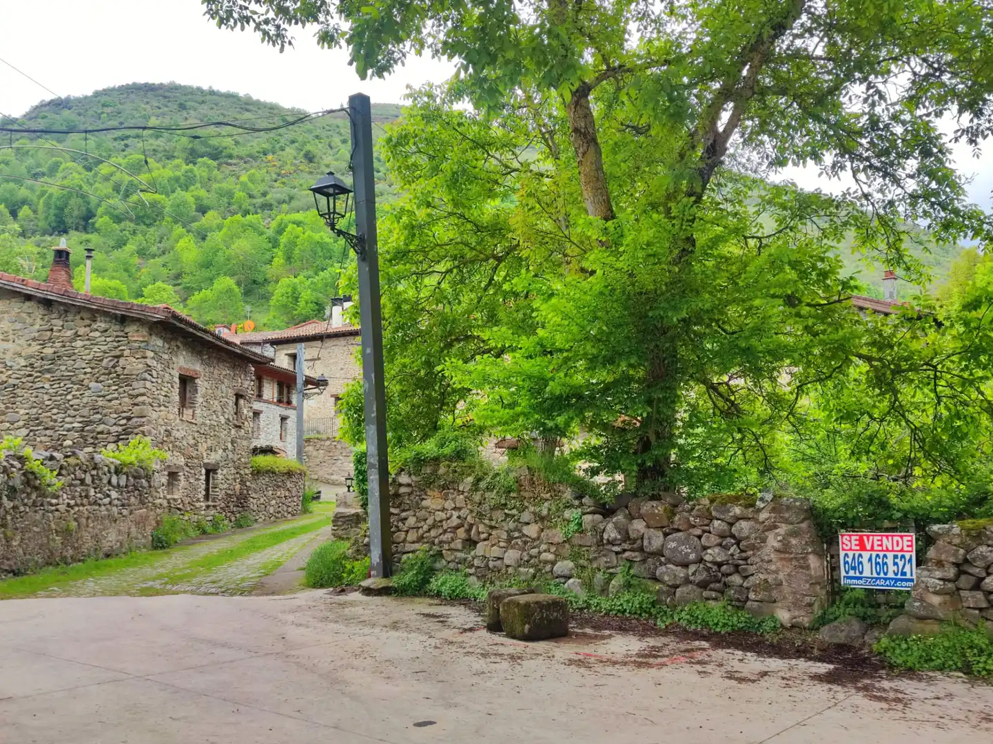 Außenansicht von Residential zum Verkauf in Ezcaray