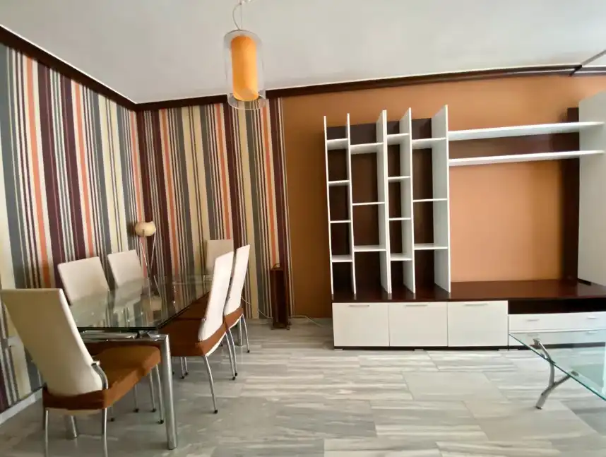 Wohnung zur Miete in Calle Compás de Santo Domingo, El Torreón - Los Ángeles - El Pilar
