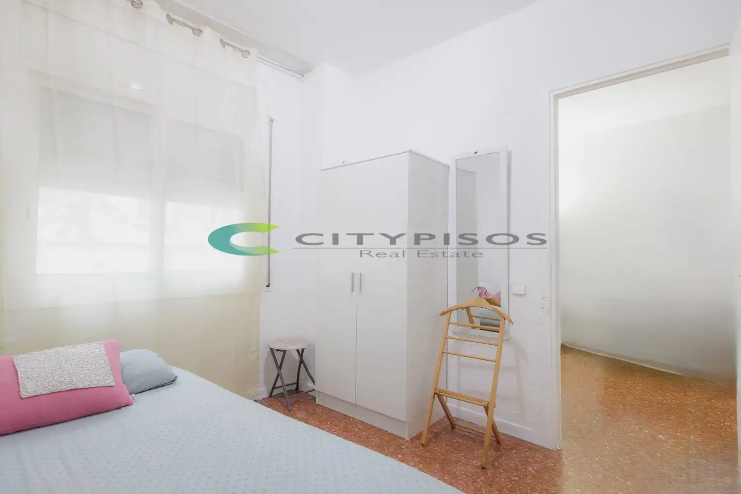 Bedroom of Flat for sale in Barcelona  with Heating, Oven and Balcony