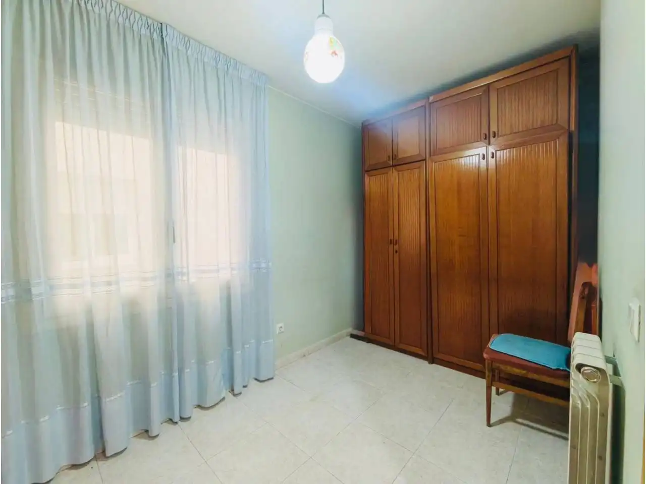 Bedroom of Flat for sale in Centre
