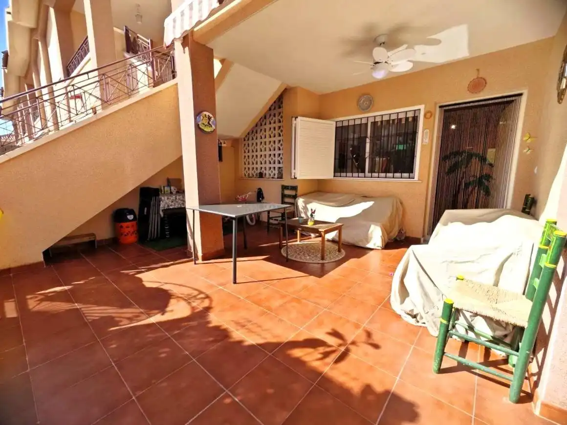 Casa adosada de lloguer en Santa Pola amb Aire condicionat, Calefacció i Parquet
