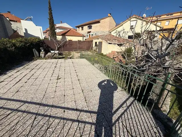 Vista exterior de Residencial en venta en Valdemorillo