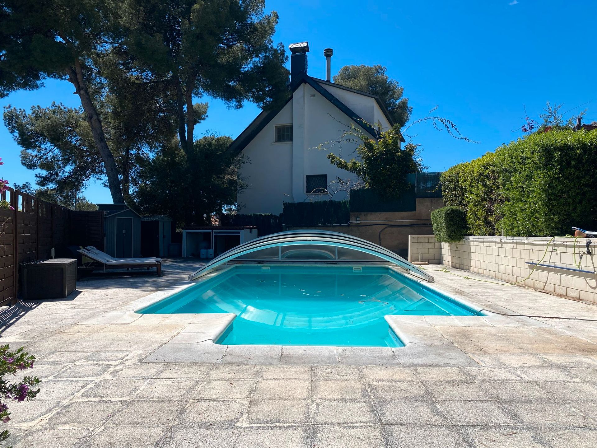 Piscina de Casa o xalet en venda en Castelldefels amb Aire condicionat, Calefacció i Jardí privat