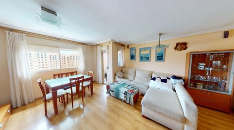 Foto 5 de Piso en venta en Avenida Ciudad de Matanzas, Paus - Poligono San Blas, Alicante / Alacant