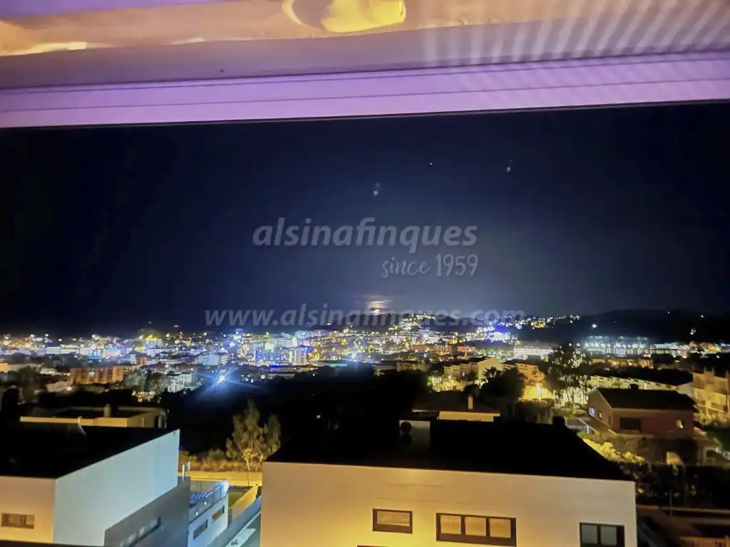 Terraza de Ático en venta en Lloret de Mar con Aire acondicionado, Jardín privado y Terraza