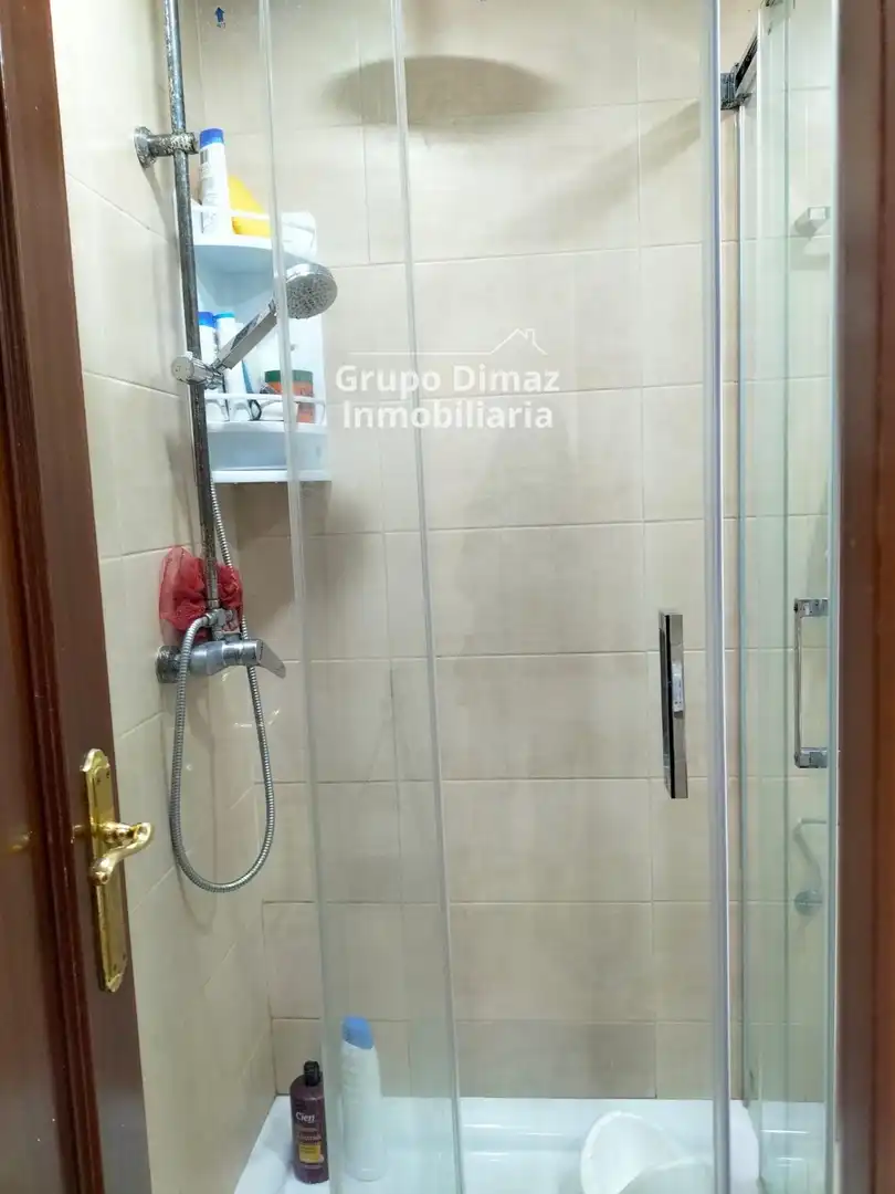 Bathroom of Flat for sale in Pineda de Mar  with Alarm