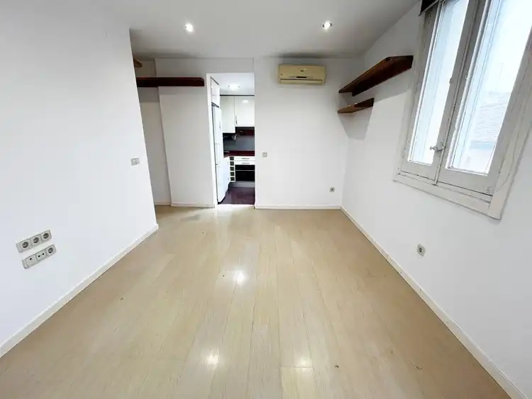Àtic amb terrassa de lloguer a Calle de la Palma, imagen 3