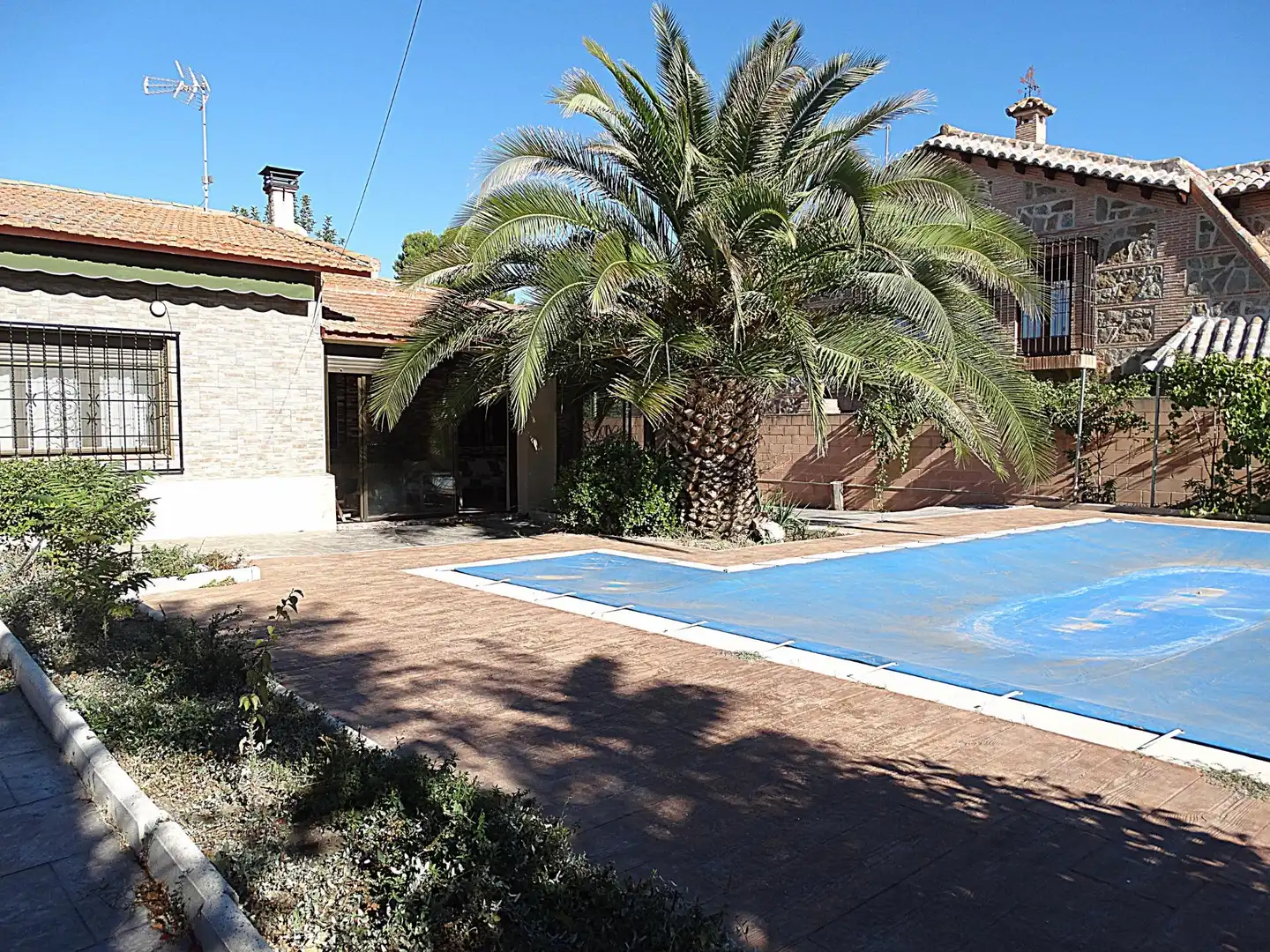 Piscina de Casa o chalet en venta en Arganda del Rey con Aire acondicionado, Calefacción y Jardín privado