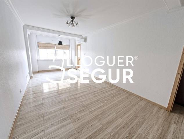 Piso en Alquiler en  de Neus  Catalài Pallejà en Les Torres